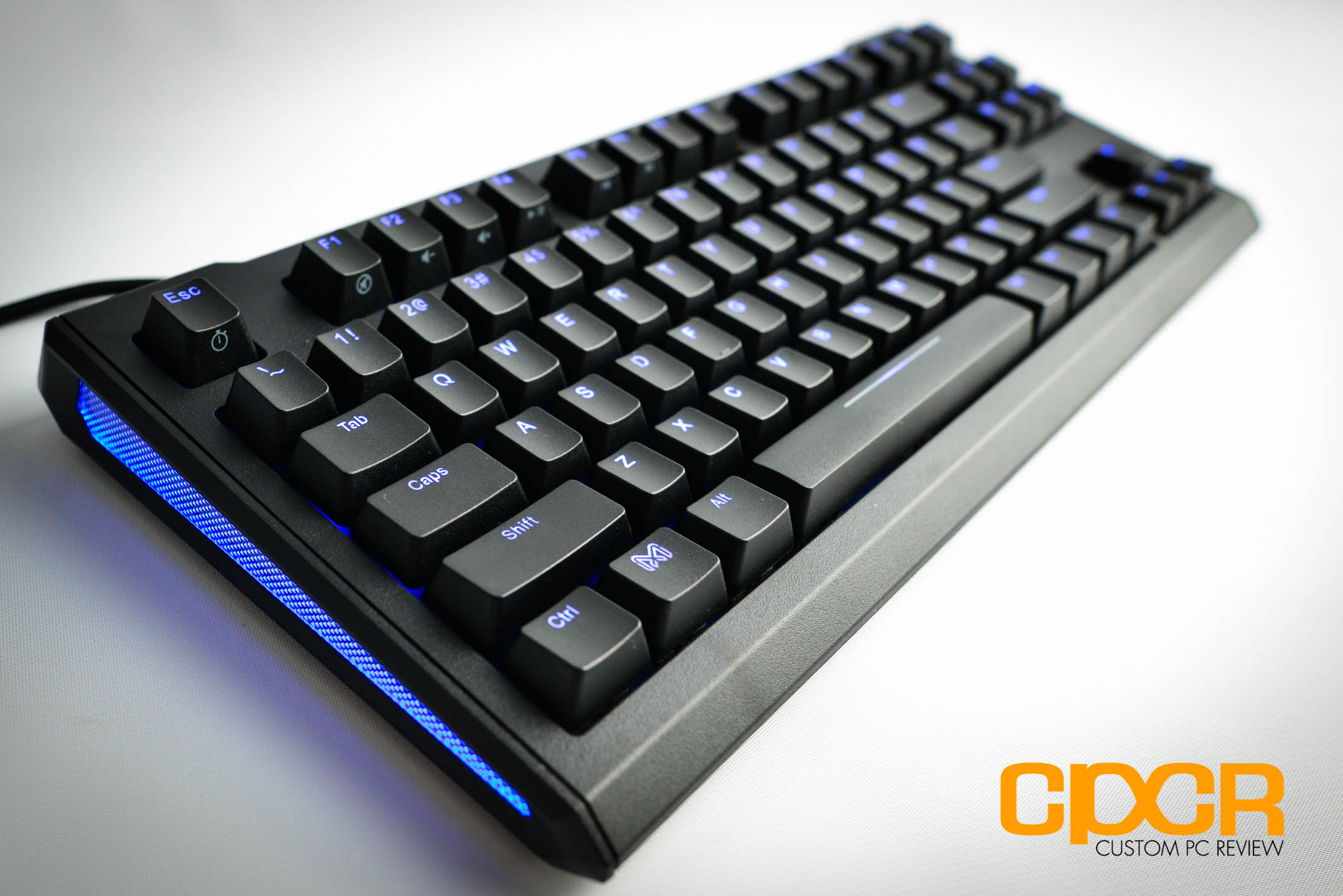 Review: Max Keyboard Blackbird Tenkeyless Mechanical Gaming Keyboard ...