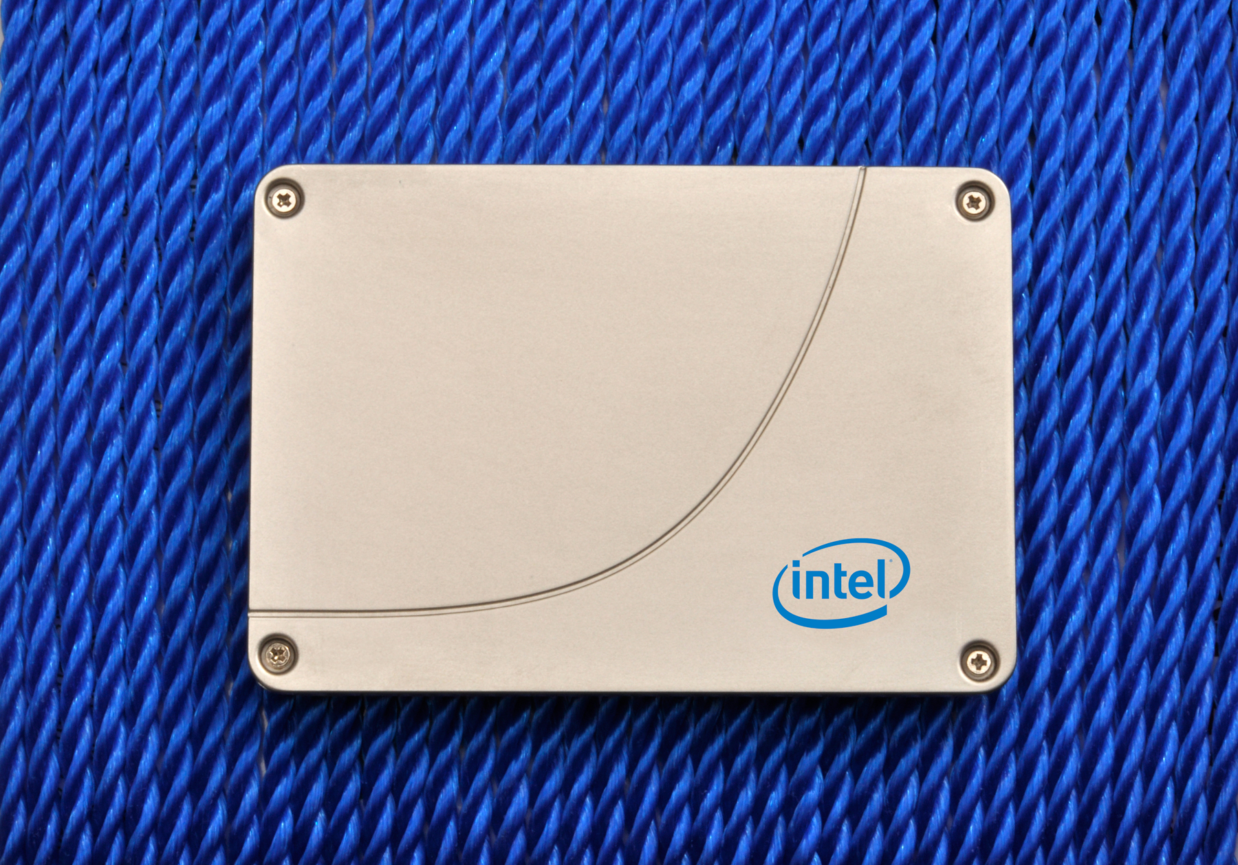 Intel Releases the 520 Series, SandForce Driven SSD