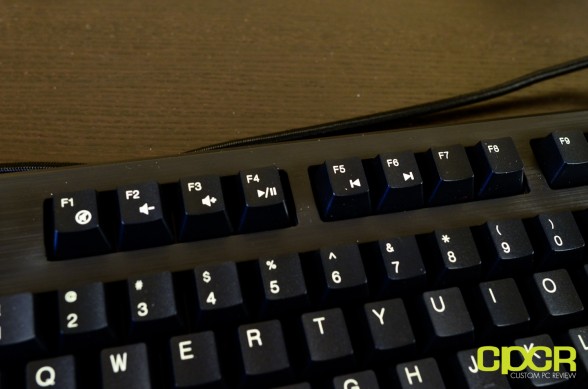 custom pc review max keyboard durandal mechanical gaming keyboard review 9