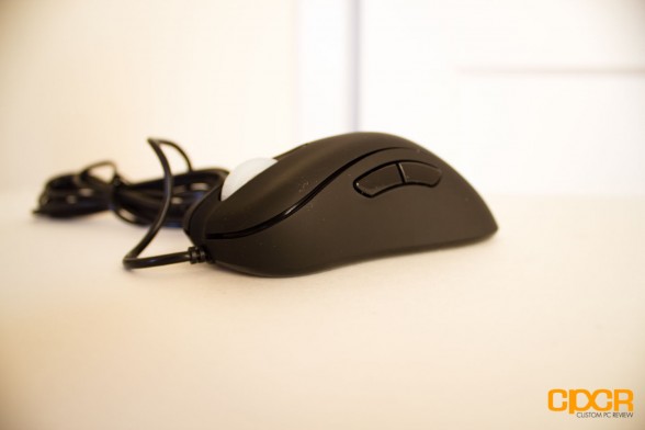 ZOWIE EC1 eVo Black Professional Gaming Mouse Review 5