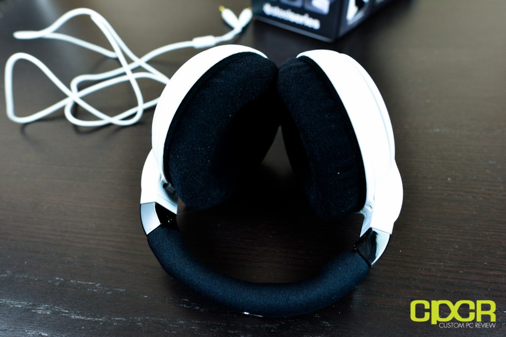 custom pc review steelseries neckband headset review 14