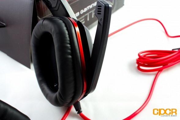 azio-levetron-gh808-gaming-headset-custom-pc-review-10