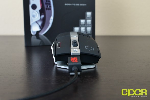 thermaltake-level-10m-gaming-mouse-custom-pc-review-9