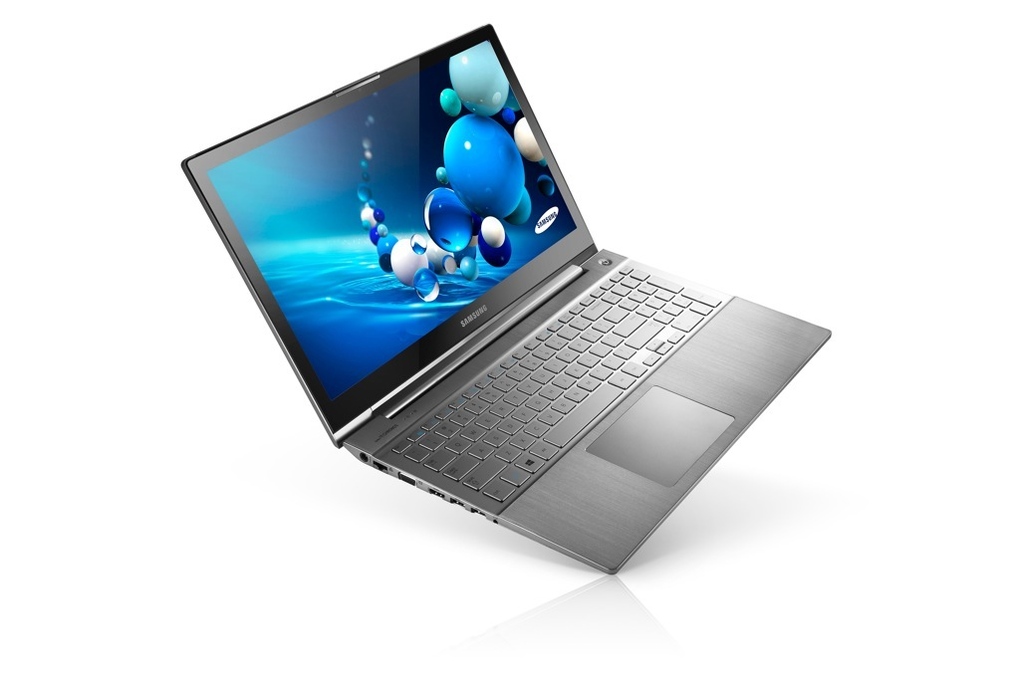 Samsung Preps New Series 7 Chronos and Ultra Notebooks for CES 2013