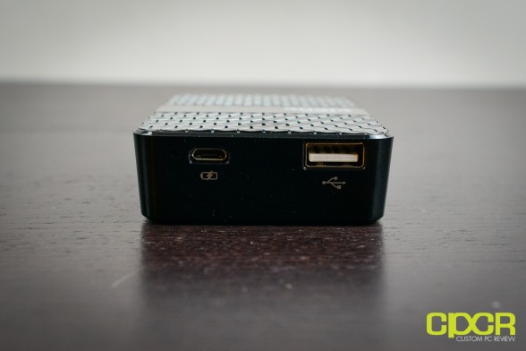 adata-dashdrive-air-ae400-wireless-storage-reader-custom-pc-review-4