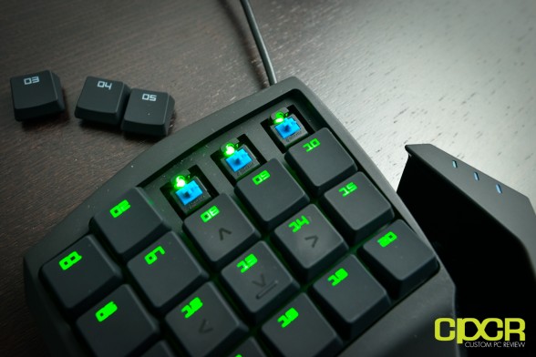 razer-orbweaver-mechanical-gaming-keypad-custom-pc-review-17