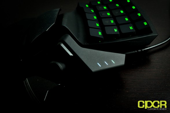 razer-orbweaver-mechanical-gaming-keypad-custom-pc-review-18