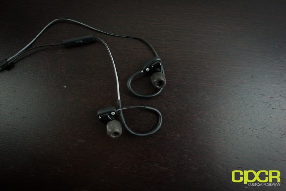 steelseries-flux-in-ear-pro-custom-pc-review-12