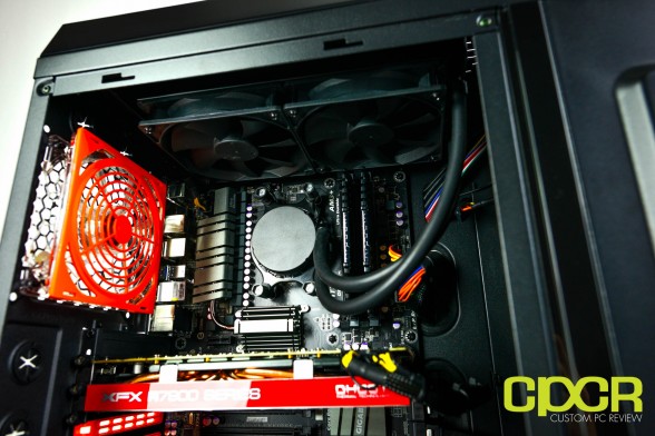 cyberpowerpc-zeus-evo-lightning-2000-se-custom-pc-review-10