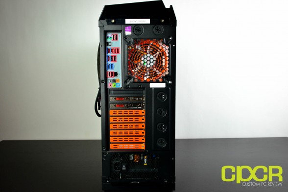 cyberpowerpc-zeus-evo-lightning-2000-se-custom-pc-review-13