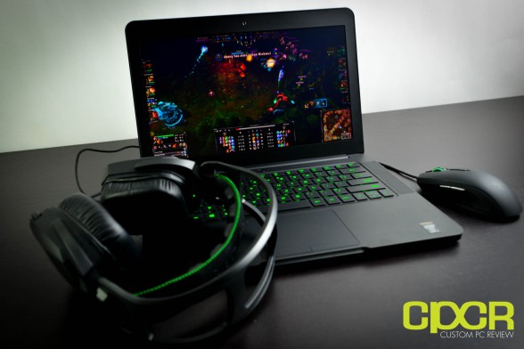 razer-blade-14-inch-gaming-notebook-custom-pc-review-11