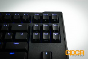 max-keyboard-blackbird-tenkeyless-mechanical-gaming-keyboard-custom-pc-review-14