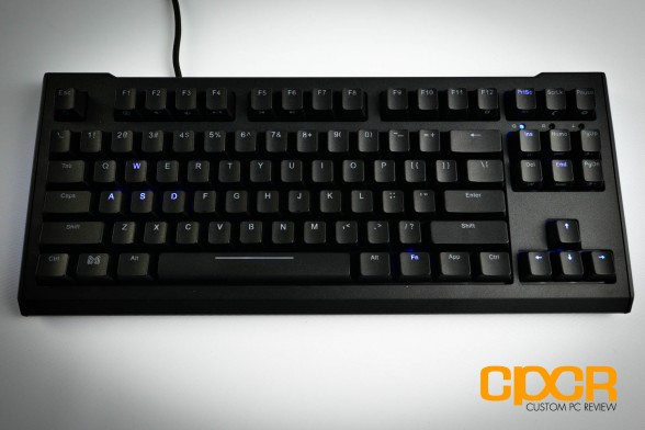 max-keyboard-blackbird-tenkeyless-mechanical-gaming-keyboard-custom-pc-review-17