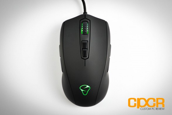 mionix-avior-8200-gaming-mouse-custom-pc-review-5