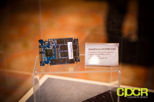 kingston-ces-2014-predator-pcie-m2-1tb-phison-ssd-custom-pc-review-1