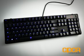 thermaltake-ttesports-poseidon-z-mechanical-gaming-keyboard-custom-pc-review-10