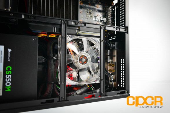 cyberpowerpc-zeus-mini-i-780-gaming-pc-custom-pc-review-11