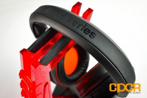 steelseries-wireless-h-gaming-headset-custom-pc-review-13