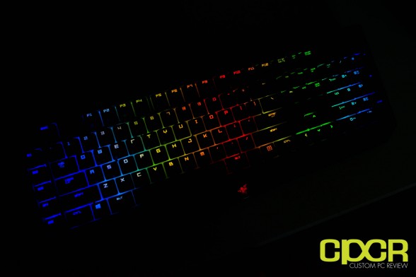 razer-chroma-deathadder-blackwidow-ultimate-kraken-custom-pc-review-31