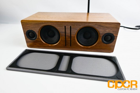 audioengine-b2-bluetooth-speaker-custom-pc-review-12