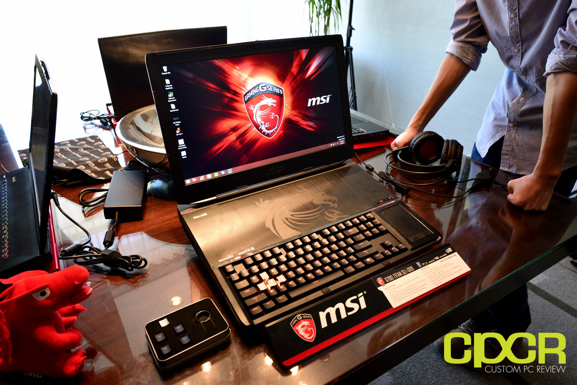 CES 2015: MSI GT80 Titan SLI Gaming Laptop Packs Cherry MX Brown Mechanical Switches