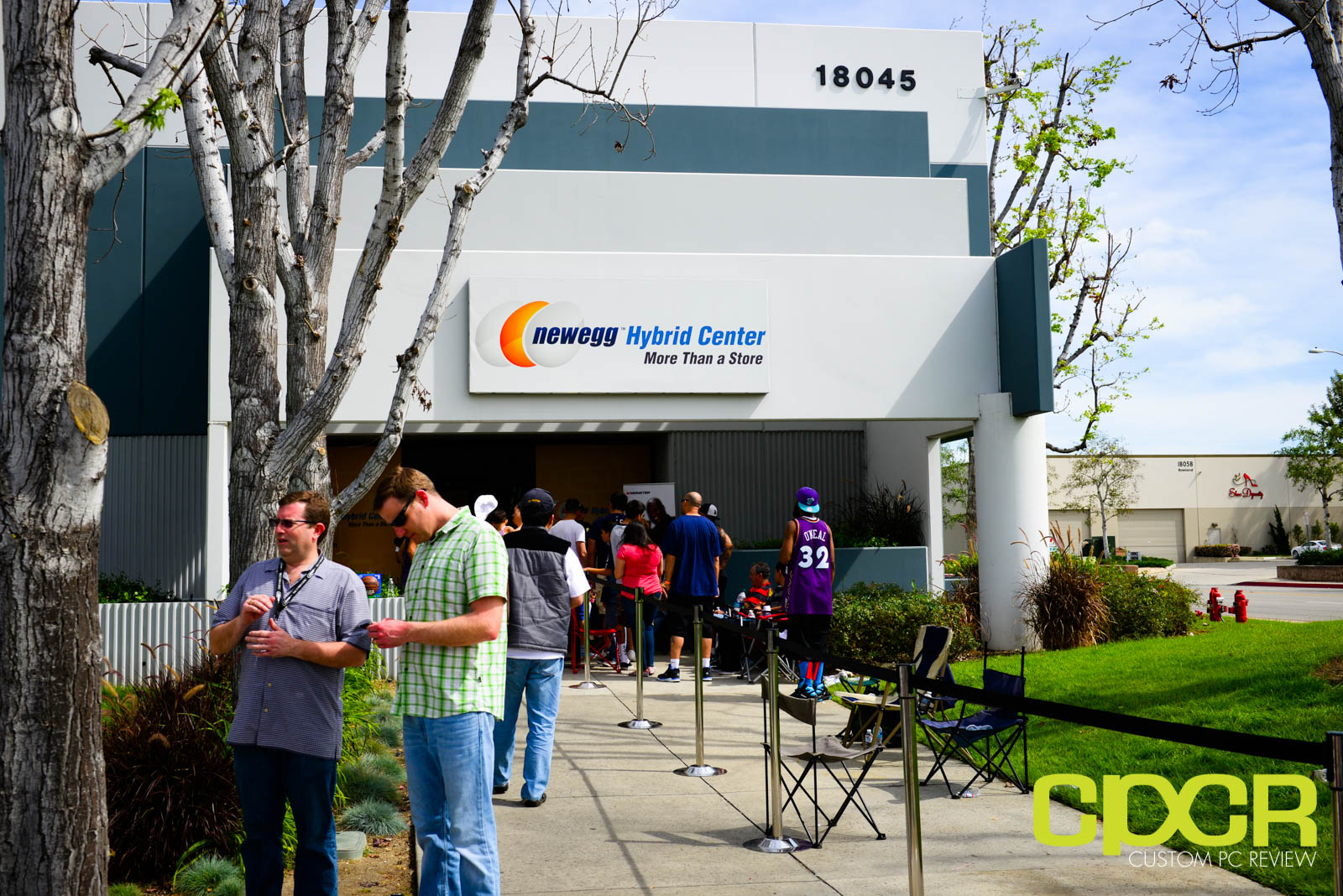 Inside Newegg’s Hybrid Center Feat. Monster Madness Event