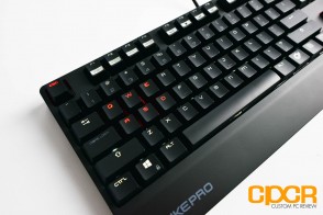 ozone-strike-pro-backlit-mechanical-gaming-keyboard-custom-pc-review-10
