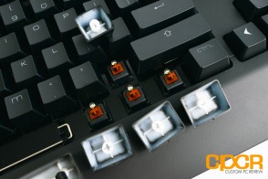 ozone-strike-pro-backlit-mechanical-gaming-keyboard-custom-pc-review-6