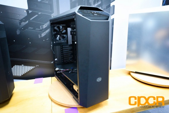 cooler-master-mastercase5-computex-2015-custom-pc-review-12