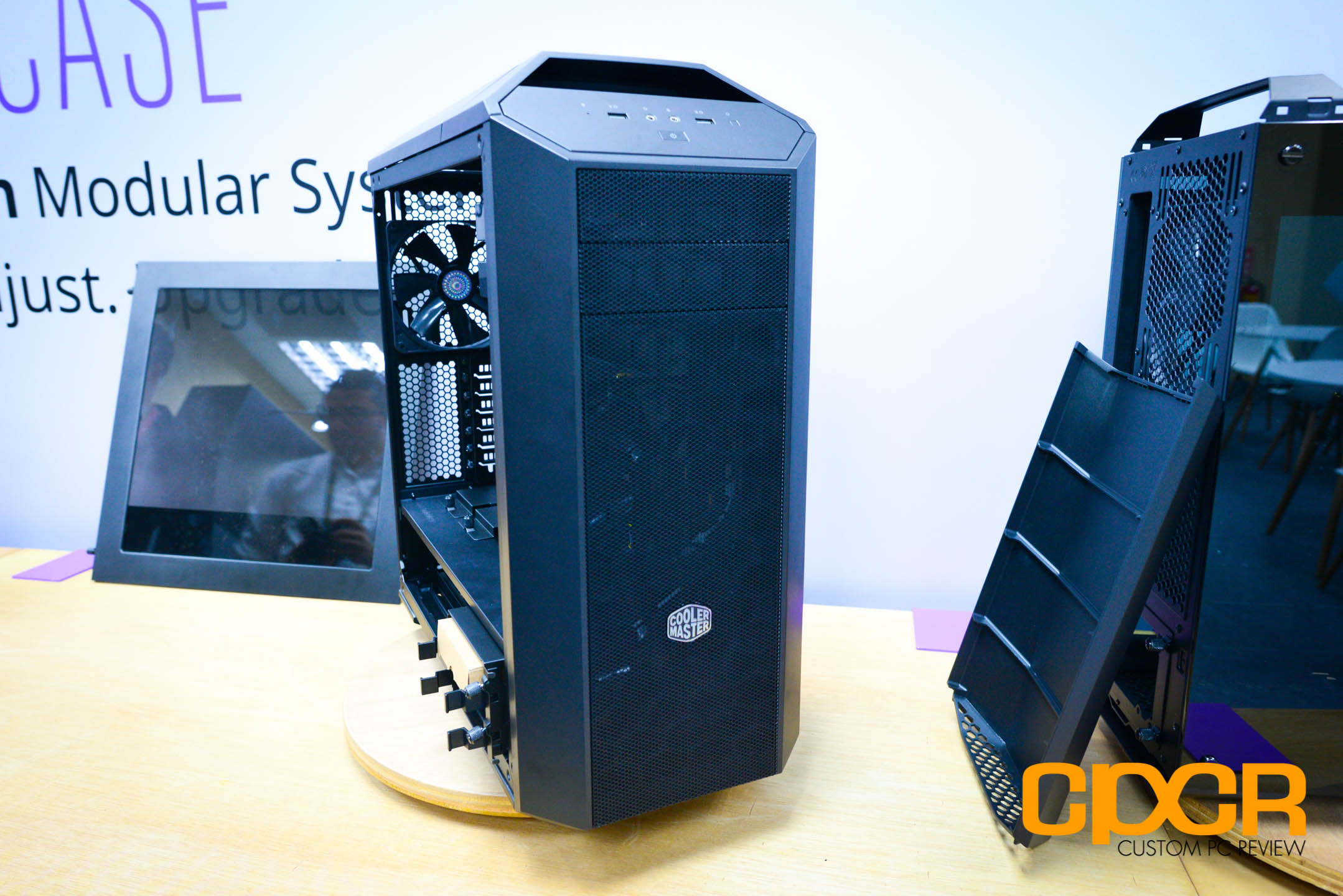 Computex 2015: Cooler Master Brings Innovation in the MasterCase5