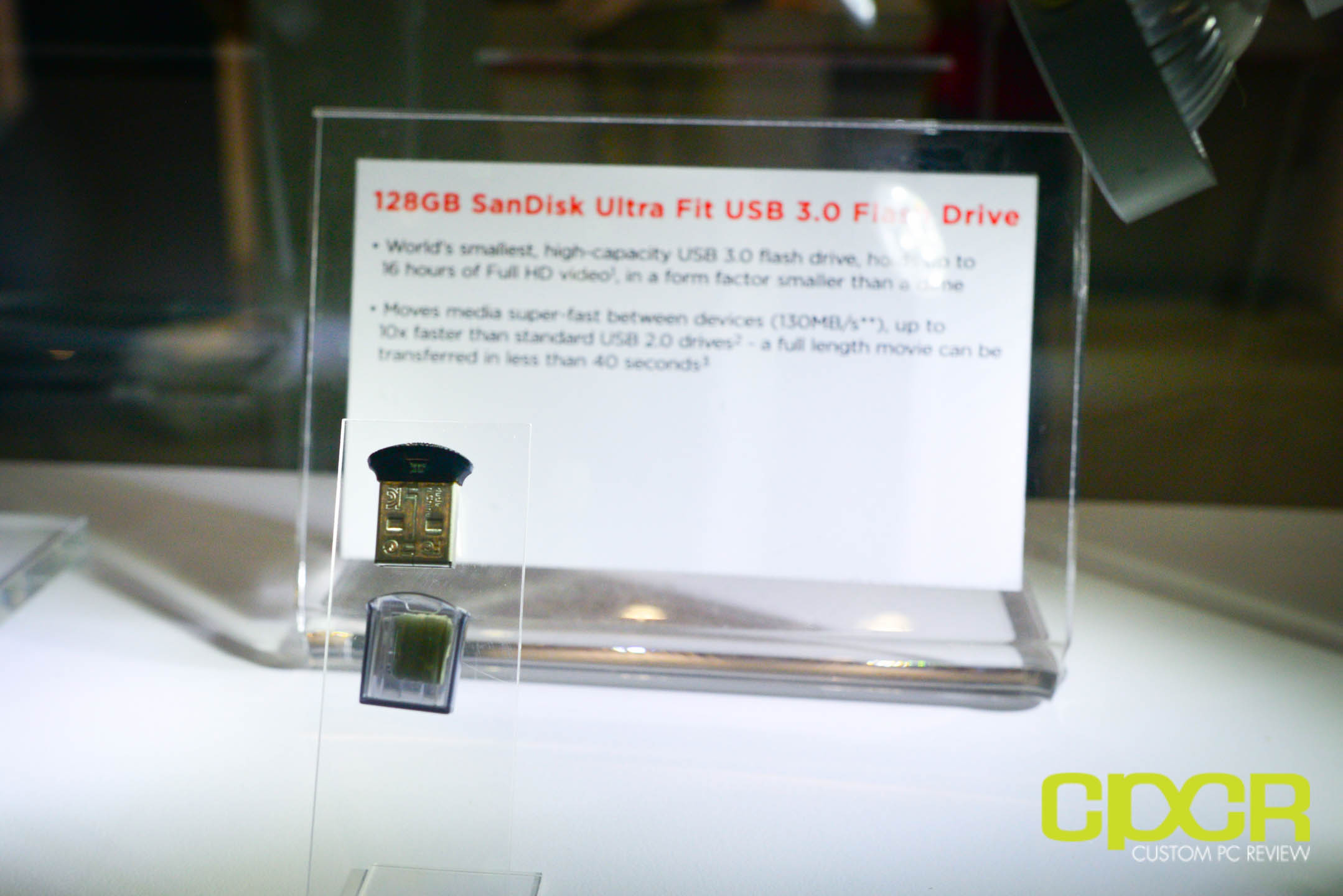 Computex 2015: SanDisk Unveils Microscopic 128GB USB 3.0 Flash Drive