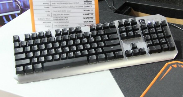 gigabyte-xxk-700-keyboard