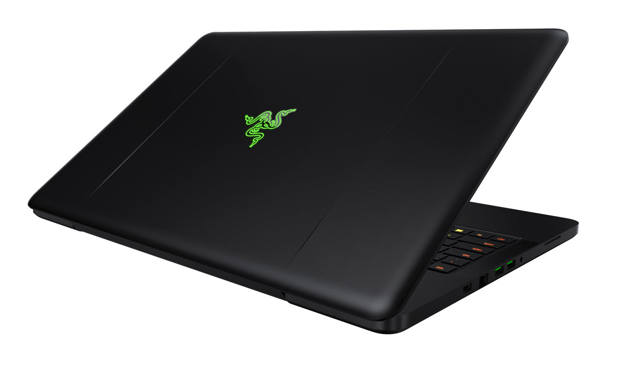 Razer Launches 17″ Blade Pro Gaming Laptop, Revives the Desktop Replacement