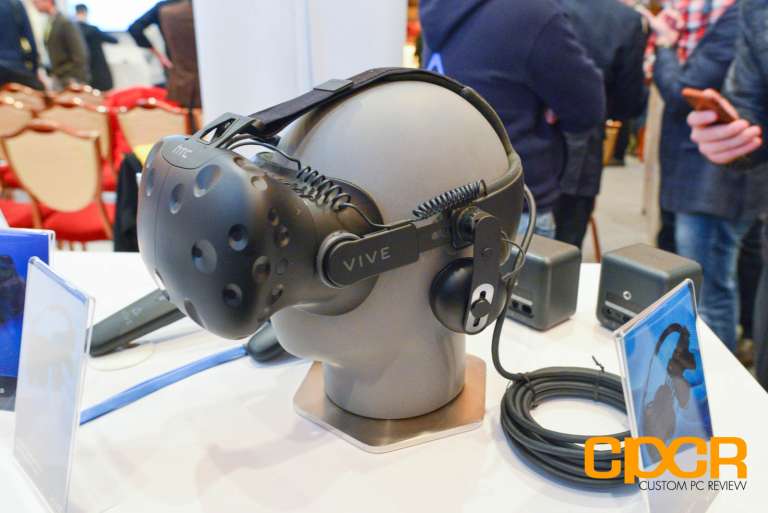 CES 2017: HTC Unveils New Vive Tracker, Headstrap, Untethered VR