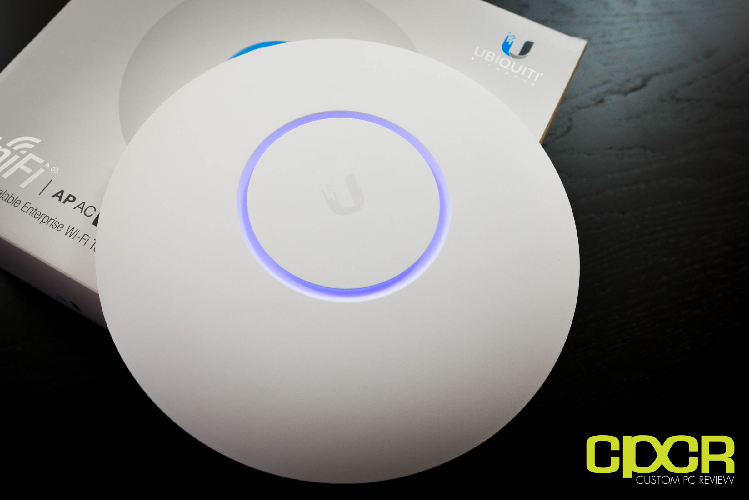 Review: Ubiquiti UniFi AP AC WiFi Access Point PC Review