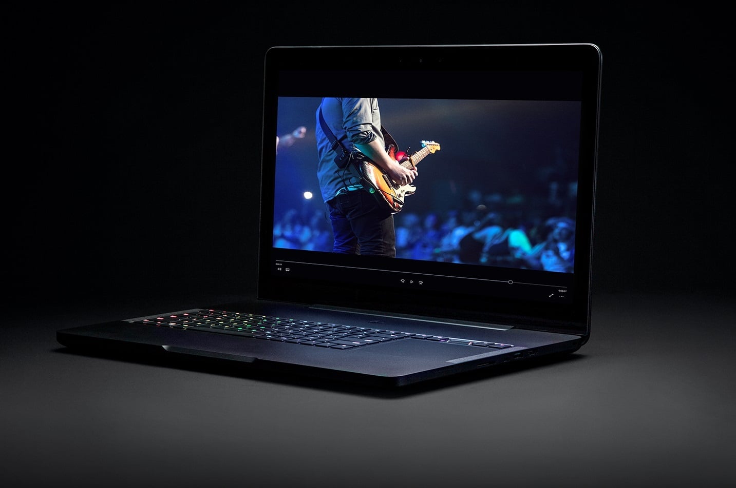 Razer Updates Blade Pro Laptop, Gains THX Certification