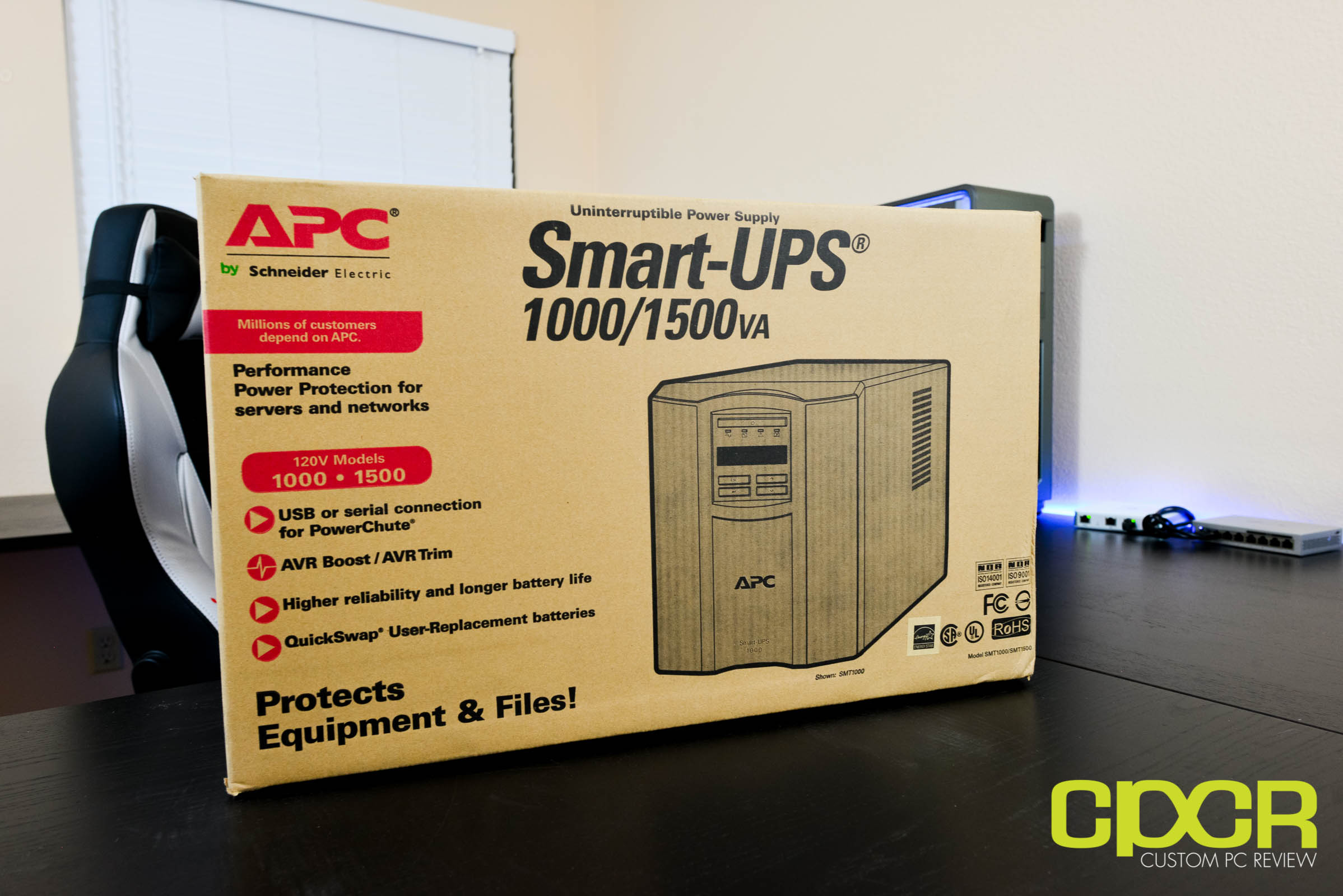 APC Smart-UPS 2200VA UPS Battery Backup with Pure Sine Wave Output (SMT2200)